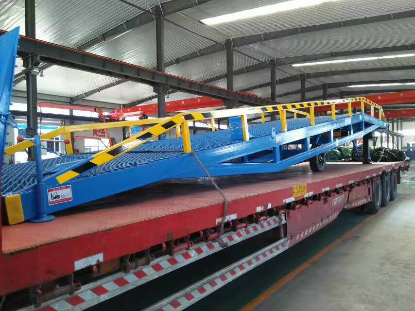 移動式登（dēng）車橋